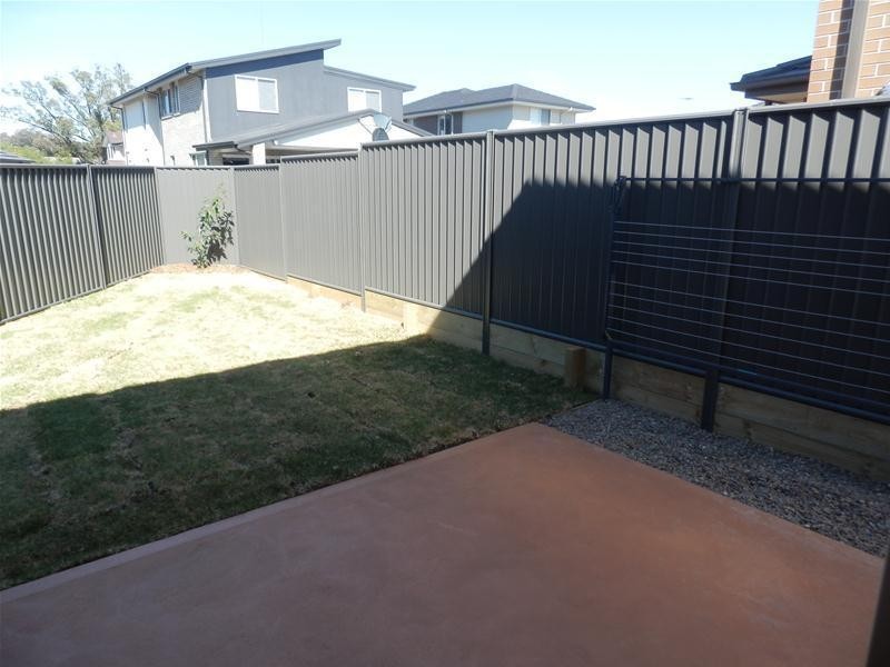 37 WISEMAN Circuit, Ropes Crossing NSW 2760