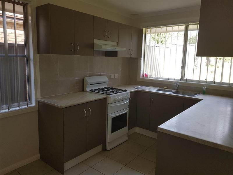 10 Jindalla Crescent, Hebersham NSW 2770