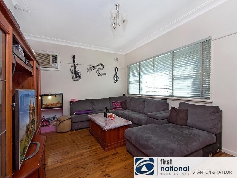 79 Penrose Crescent, South Penrith NSW 2750