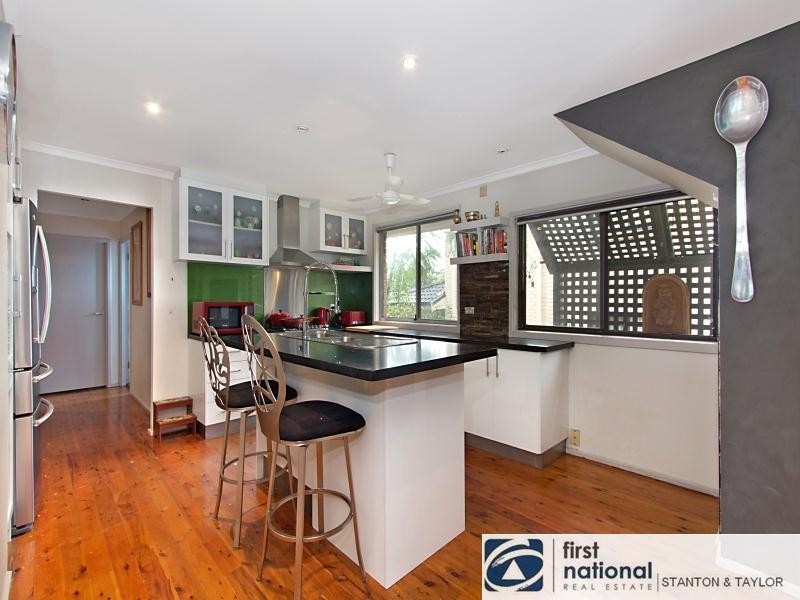 27 Borrowdale Road, Cranebrook NSW 2749