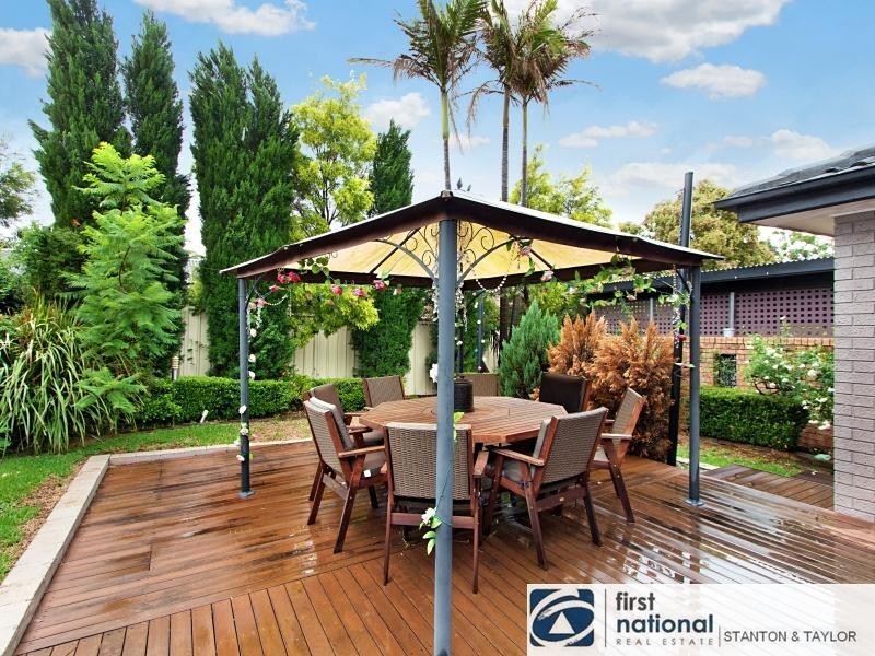 27 Borrowdale Road, Cranebrook NSW 2749