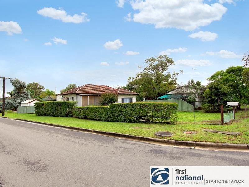 37 Elizabeth Crescent, Kingswood NSW 2747