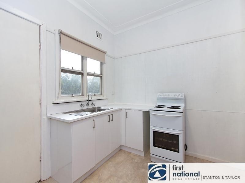 37 Elizabeth Crescent, Kingswood NSW 2747