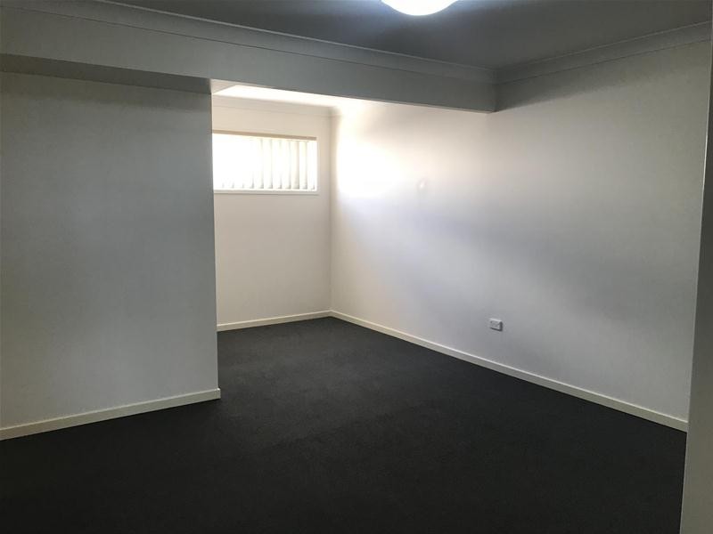 29/8 COLLESS Street, Penrith NSW 2750