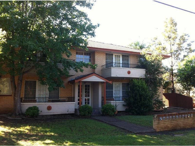 4/2-4 Haynes Street, Penrith NSW 2750