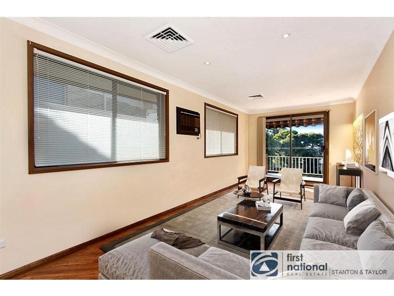 5 LEWIS Street, Lapstone NSW 2773