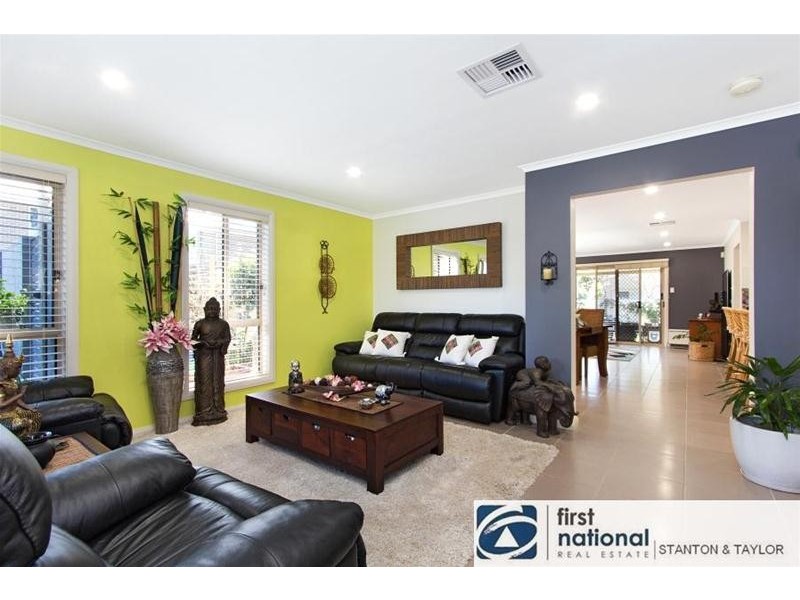 28 Lakeview Drive, Cranebrook NSW 2749