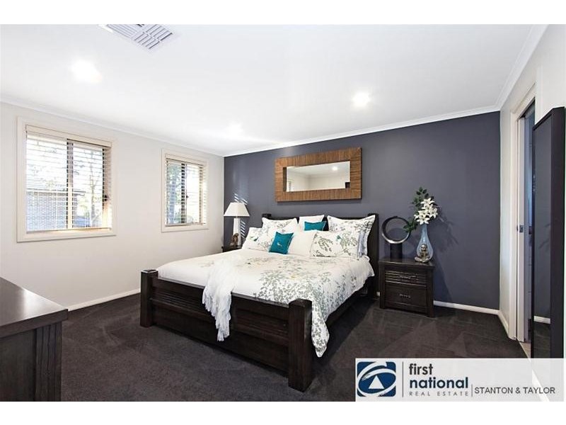 28 Lakeview Drive, Cranebrook NSW 2749