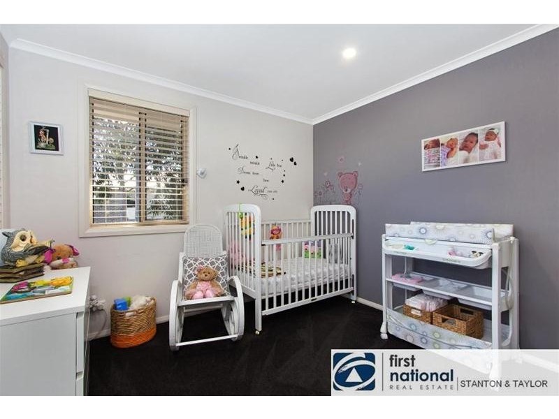 28 Lakeview Drive, Cranebrook NSW 2749