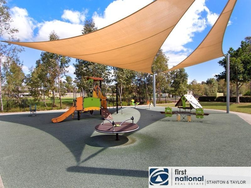 28 Lakeview Drive, Cranebrook NSW 2749