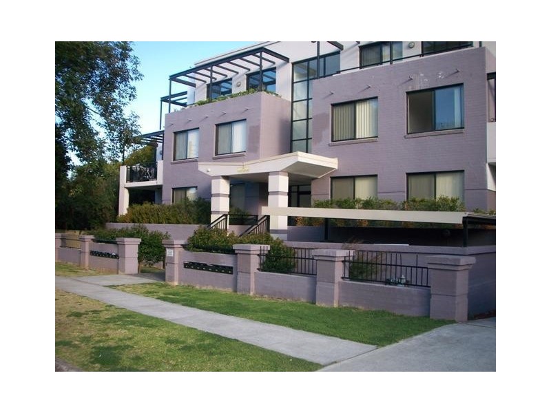 5/20 SANTLEY Crescent, Kingswood NSW 2747