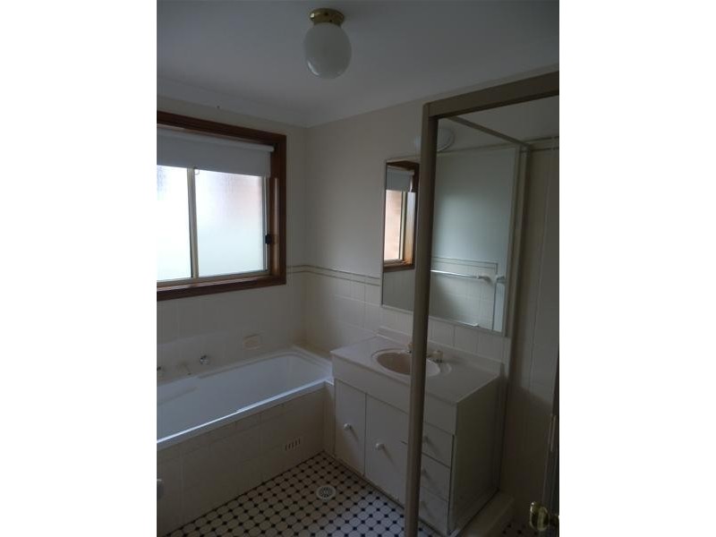 15 Bija Drive, Glenmore Park NSW 2745