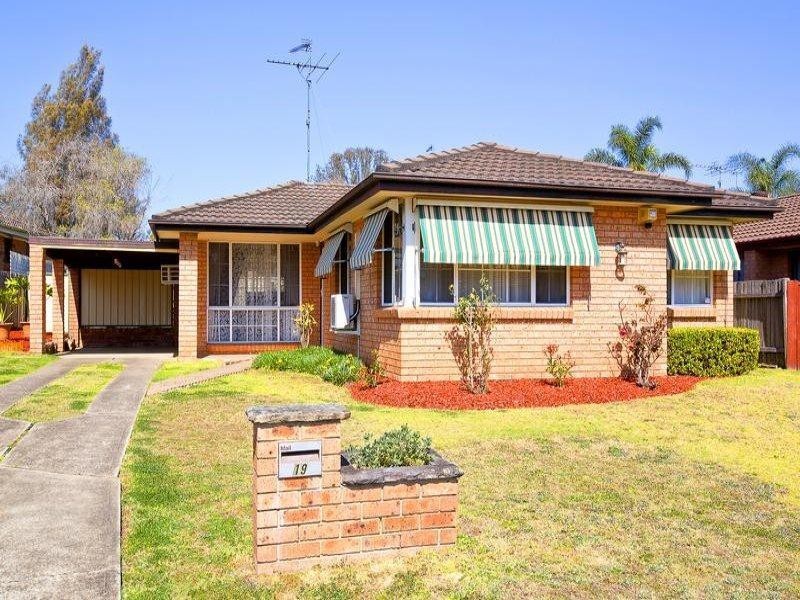 19 Kingsley Grove, Kingswood NSW 2747