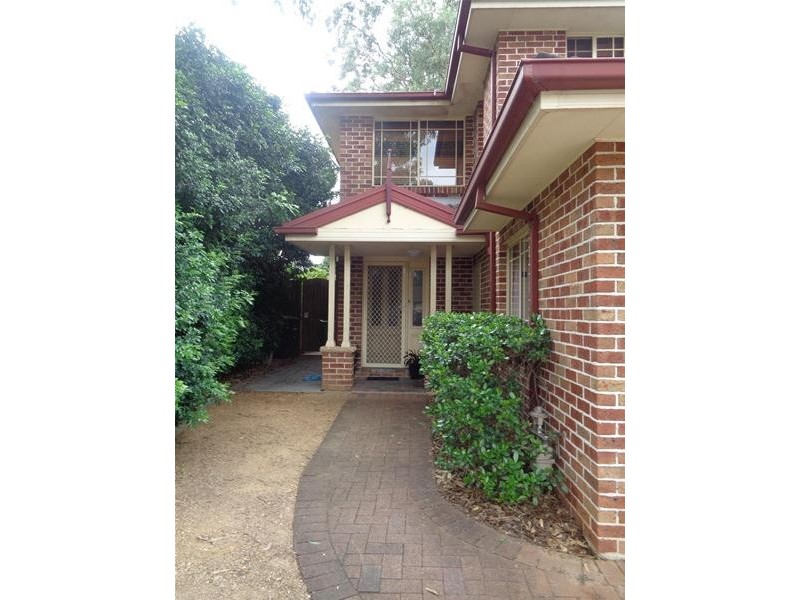 38B BURSARIA Crescent, Glenmore Park NSW 2745