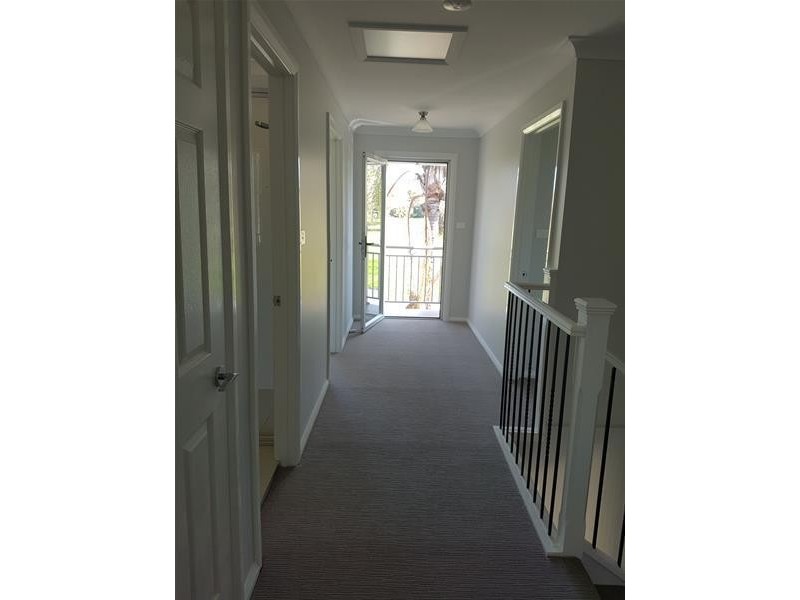 52 Greenway Drive, South Penrith NSW 2750