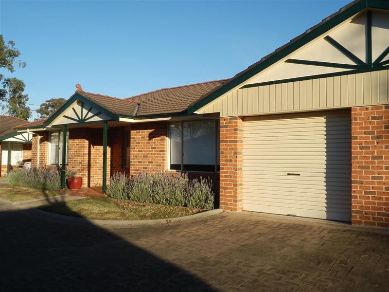 5/5a Edith Street, Kingswood NSW 2747