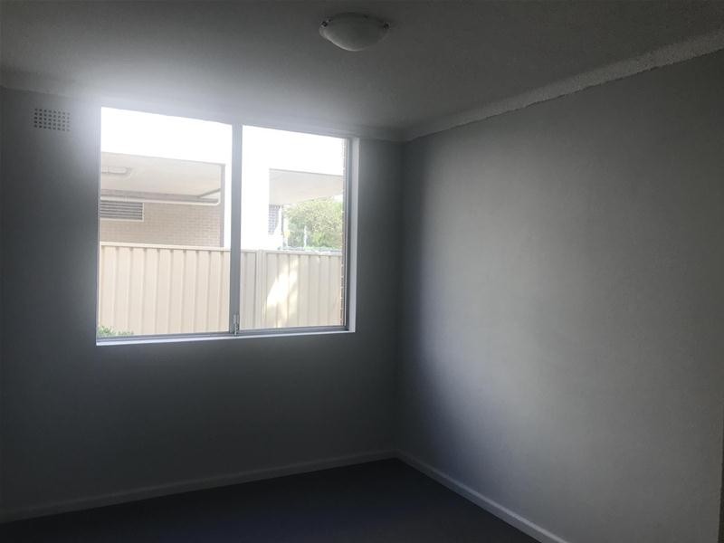 2/209 DERBY Street, Penrith NSW 2750