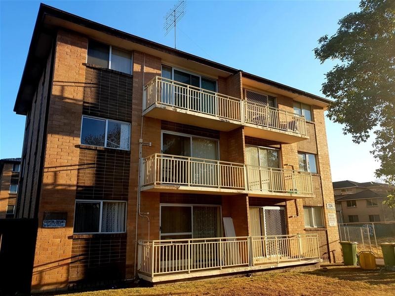 10/134 Lethbridge  Street, Penrith NSW 2750