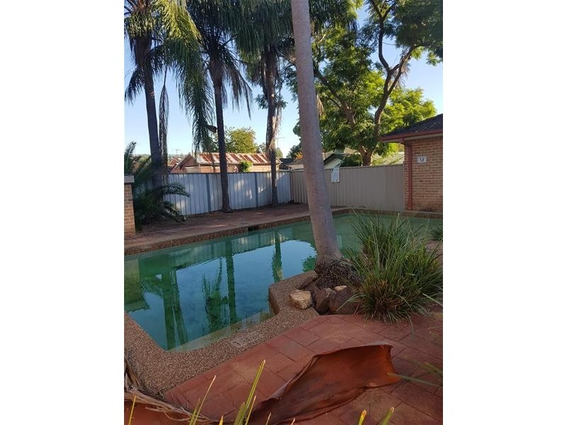 2/4-6 DERBY Street, Penrith NSW 2750