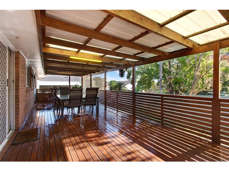 24 LINDSAY Crescent, South Penrith NSW 2750