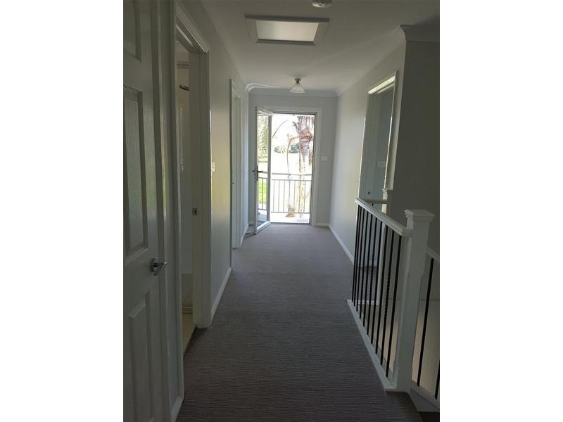 52  Greenway  Drive, South Penrith NSW 2750