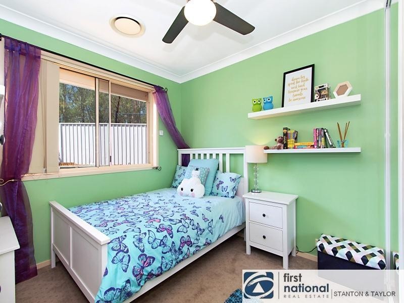 14 Pritchard Place, Glenmore Park NSW 2745