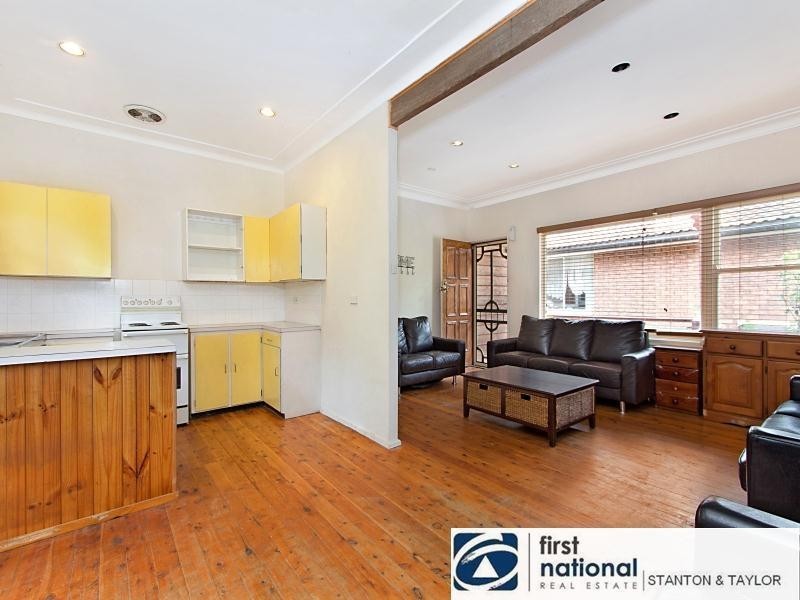 38 Strathdon Road, Emu Heights NSW 2750