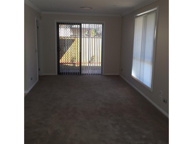 1/2 York Street, Emu Plains NSW 2750