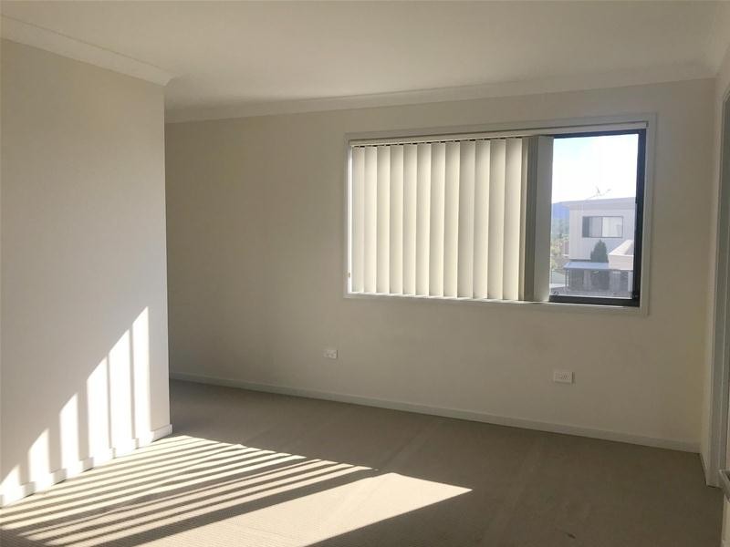 11/26 Luttrell Street, Glenmore Park NSW 2745