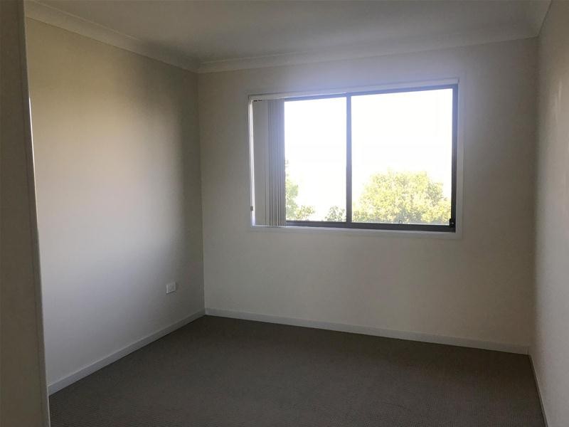 11/26 Luttrell Street, Glenmore Park NSW 2745