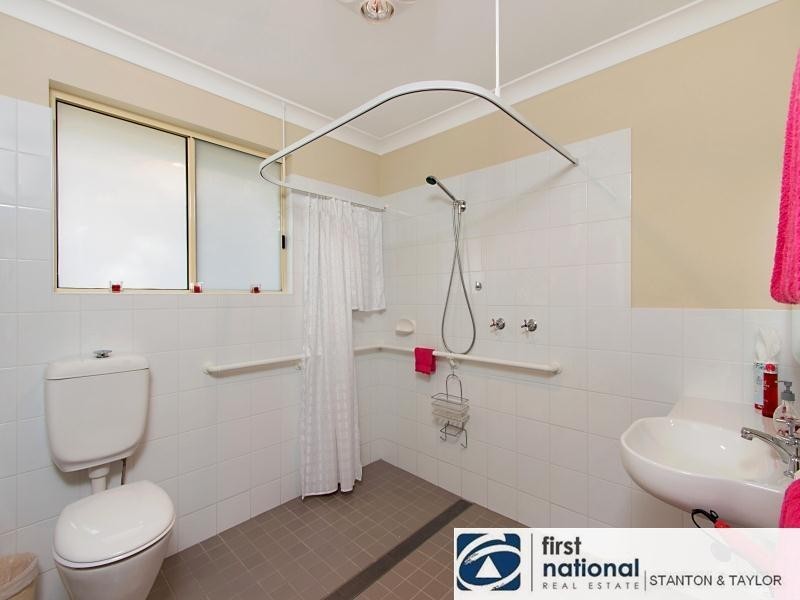 2/112 Princess Street, Werrington NSW 2747