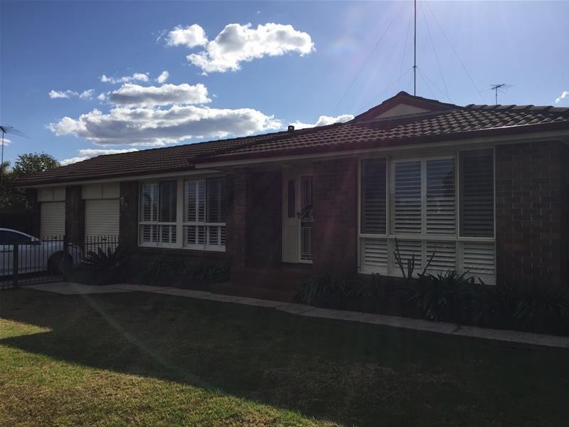 6 Bronsgrove Close, South Penrith NSW 2750