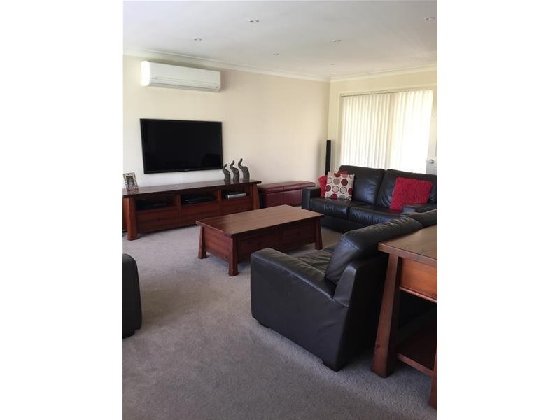 6 Bronsgrove Close, South Penrith NSW 2750