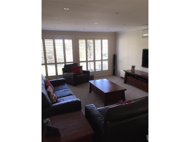 6 Bronsgrove Close, South Penrith NSW 2750