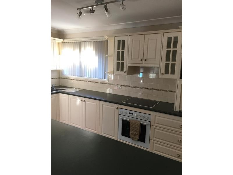 6 Bronsgrove Close, South Penrith NSW 2750