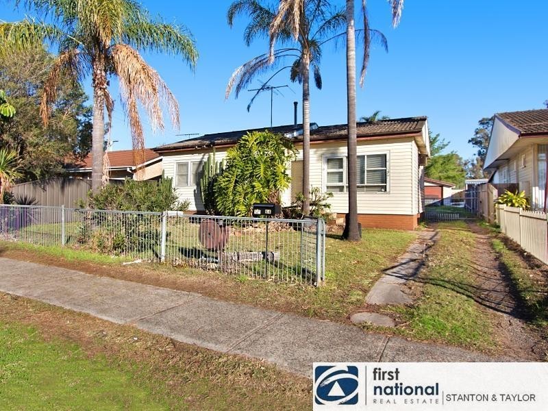 64 Oxford Street, Cambridge Park NSW 2747