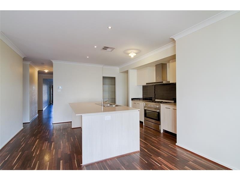 13 Jaeger Street, Cranebrook NSW 2749