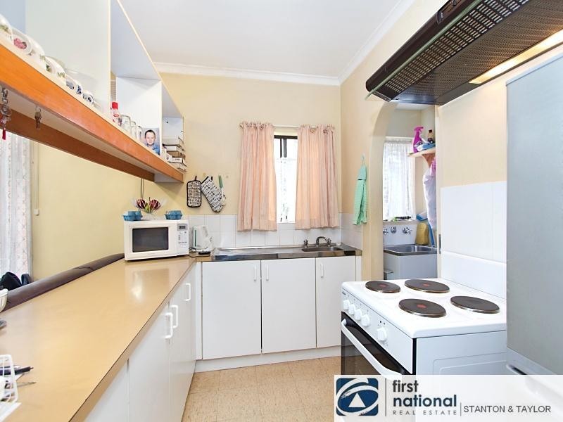 4/8 DENT Street, Jamisontown NSW 2750