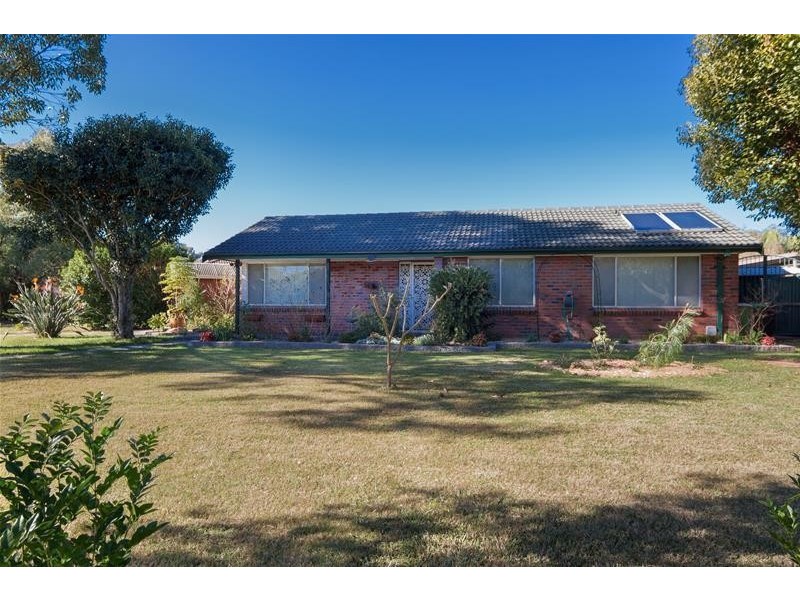 12 MALCOLM Avenue, Werrington NSW 2747