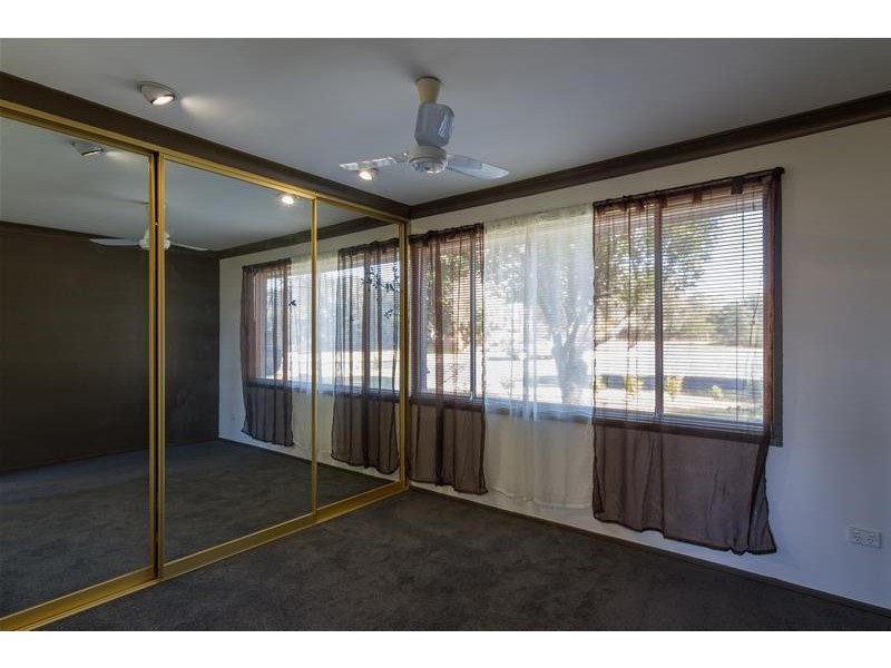 12 MALCOLM Avenue, Werrington NSW 2747