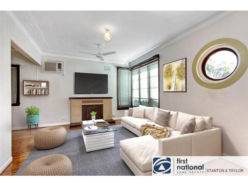 6 Hornseywood Avenue, Penrith NSW 2750