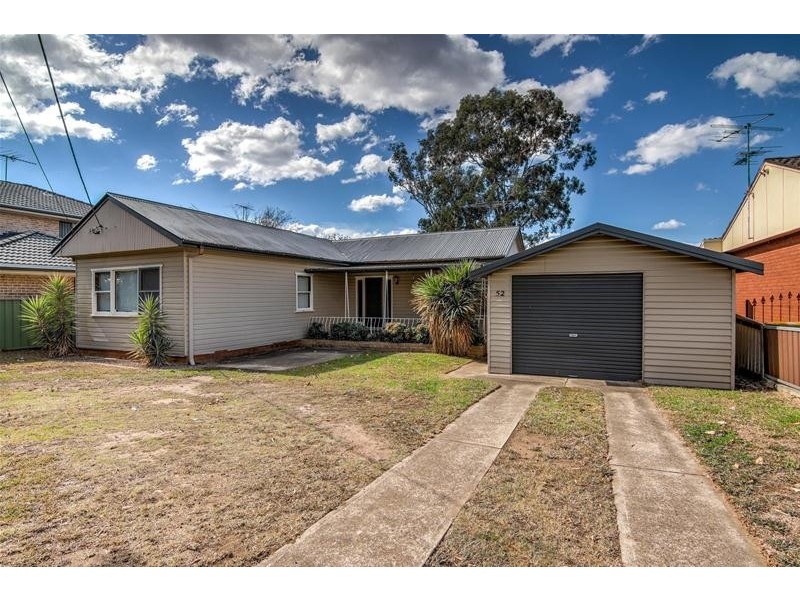 52 Bringelly  Road, Kingswood NSW 2747