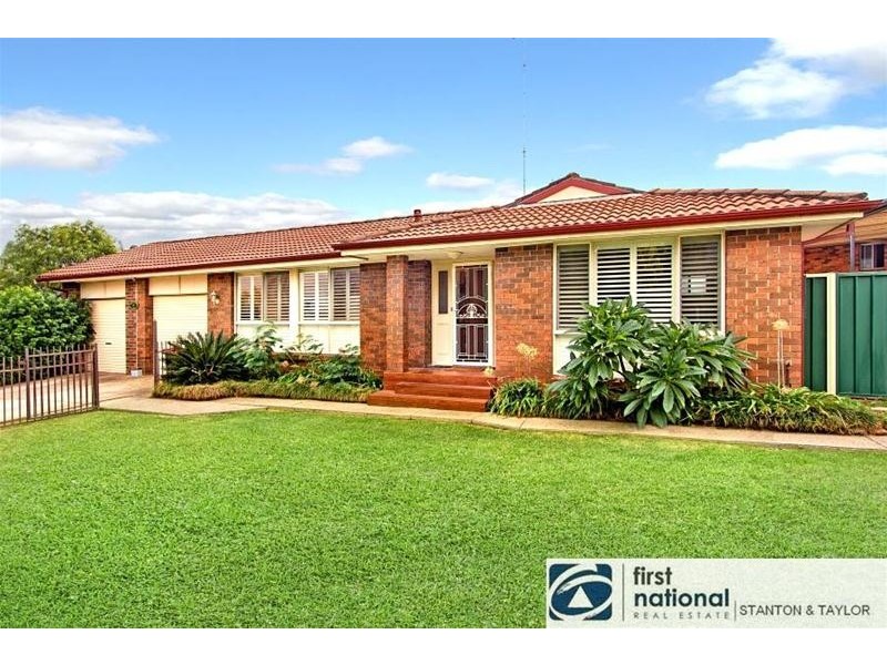 6 Bronsgrove Close, South Penrith NSW 2750
