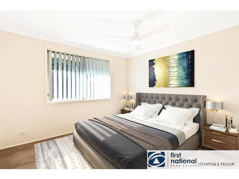 6 Bronsgrove Close, South Penrith NSW 2750