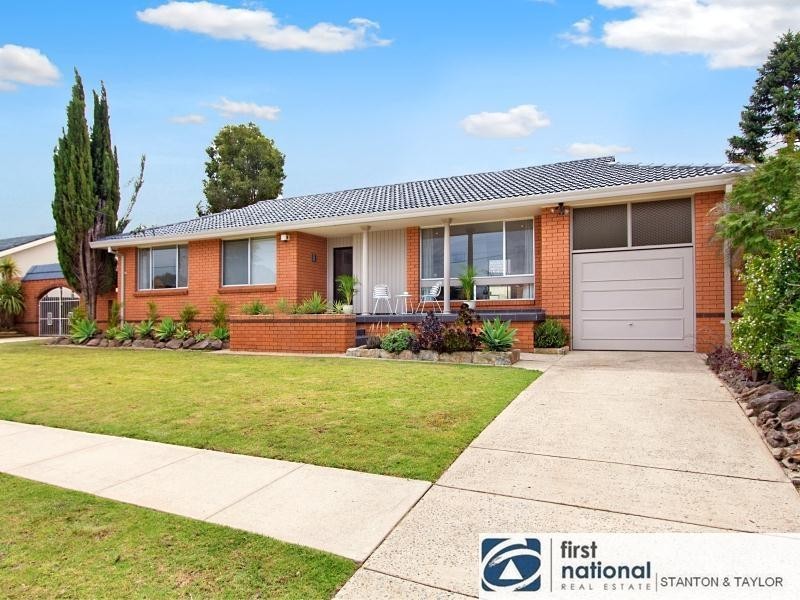11 Herbert Street, Cambridge Park NSW 2747