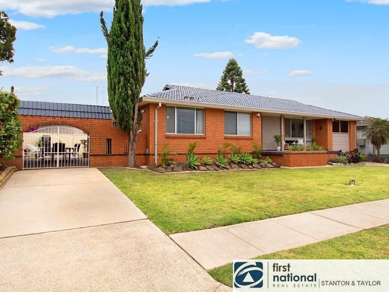 11 Herbert Street, Cambridge Park NSW 2747