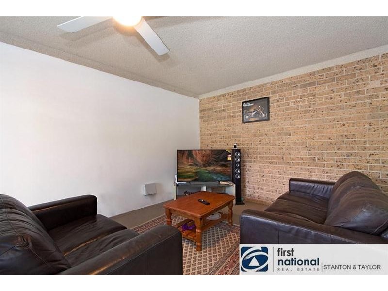 4/15 Thurston Street, Penrith NSW 2750