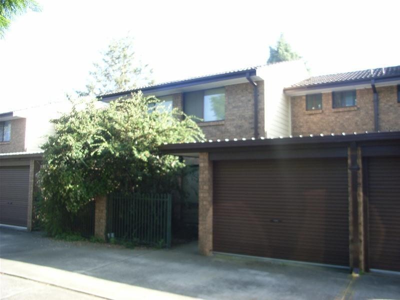 4/66 Castlereagh  Street, Penrith NSW 2750