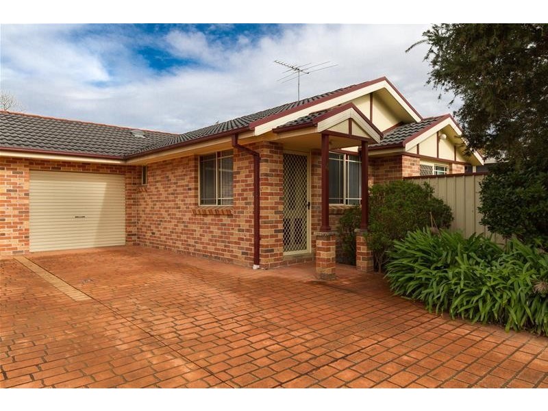 4/82 ALBERT Street, Werrington NSW 2747