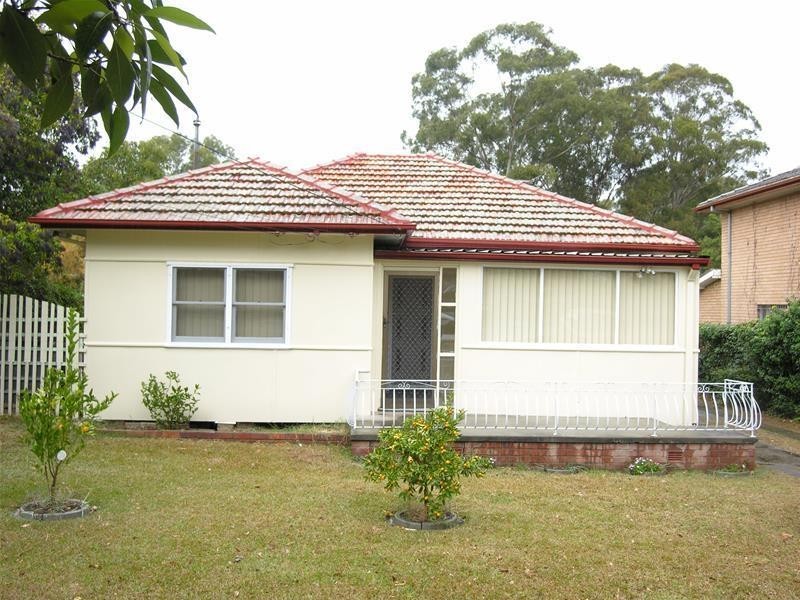 68 LETHBRIDGE Street, Penrith NSW 2750